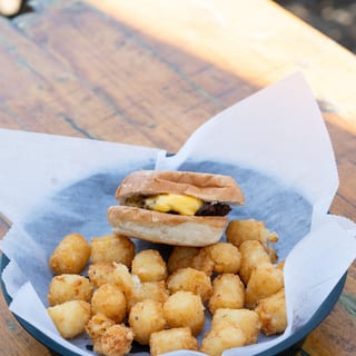 Kids Cheeseburger